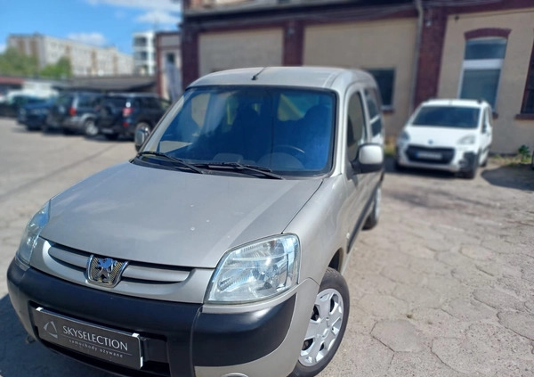 Citroen Berlingo cena 11999 przebieg: 229200, rok produkcji 2008 z Poznań małe 254